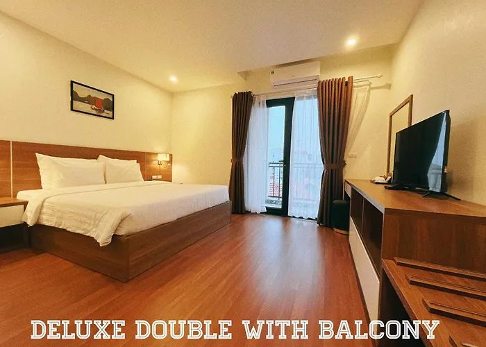 Paragon Noi Bai Hotel & Pool